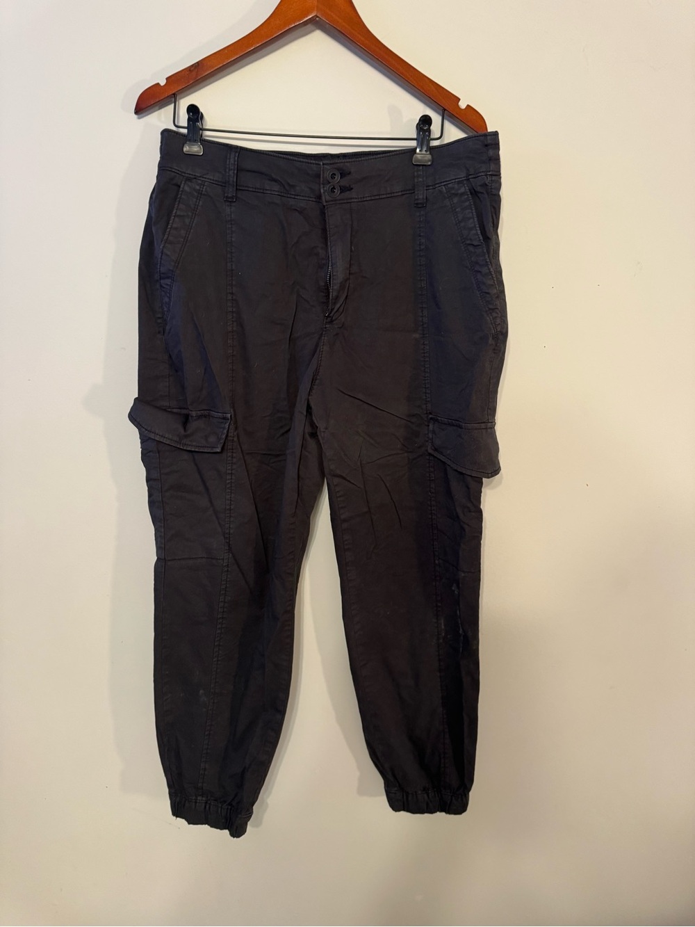 Denver Hayes Women's Black Cargo Joggers